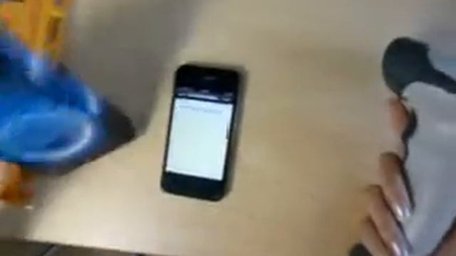 Good friend of retailers and wholesalers: Sumlung Wireless iPhone barcode scanner смотреть онлайн