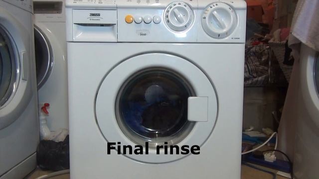 Zanussi Compact 3kg FC1200W : Delicate + slow spin option 400rpm смотреть онлайн