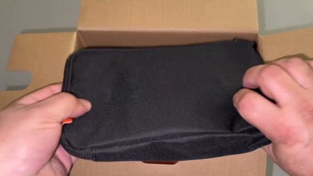 Jackery Explorer 300 Unboxing (293Wh Backup Lithium Battery, 110V/300W) смотреть онлайн