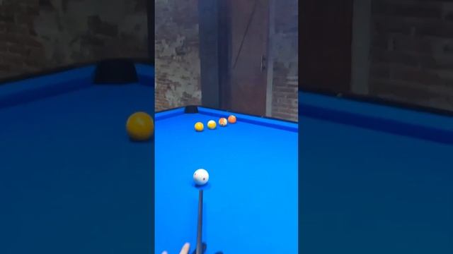 9 шаров в угловую лузу в пуле смотреть онлайн