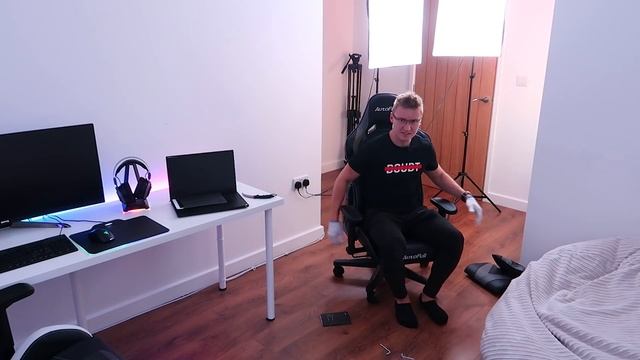 Unboxing & Building AutoFull's E-Sports Gaming Chairs смотреть онлайн