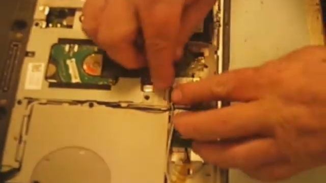 Dell Wireless Chip Installation Tutorial смотреть онлайн