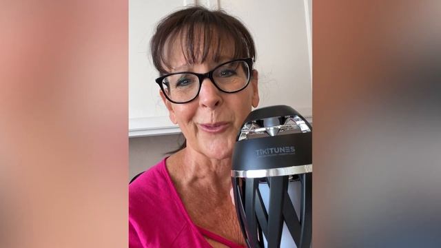 Experience The Sound Of Paradise: The TikiTunes Speaker Transports You To A Tropical Oasis!