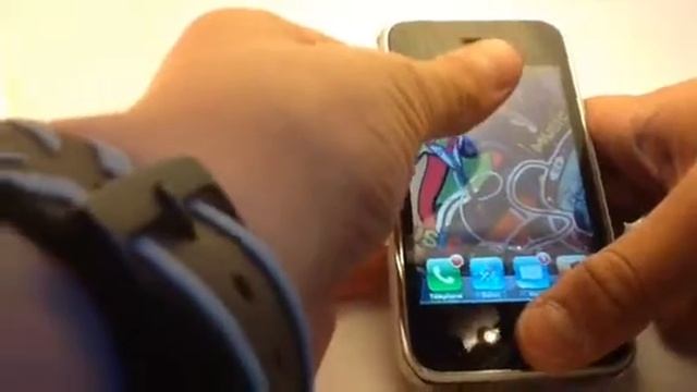 Tuto iPhone #1 - mettre le kiosque dans un dossier + faire un respring de l'appareil смотреть онлайн