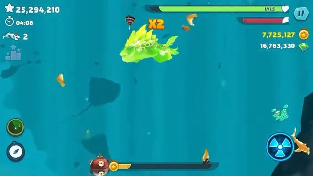 Playing Hungry Shark Evolution (iOS-iPhone 6s) смотреть онлайн