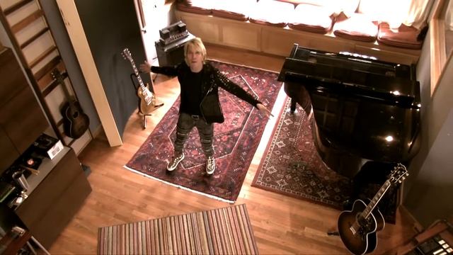 Slide - Goo Goo Dolls (Marc Dorian acoustic cover) on Spotify, Apple Music, etc. смотреть онлайн