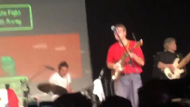 Mac Demarco "cooking up something good" Teatro Estudio Cavaret смотреть онлайн