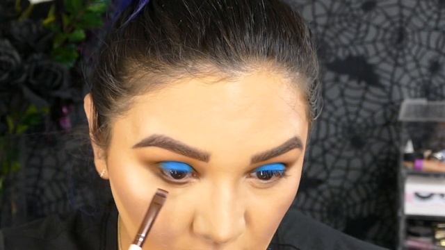Natasha Denona Tropic Palette | Summer Blue Halo Smokey Eye смотреть онлайн