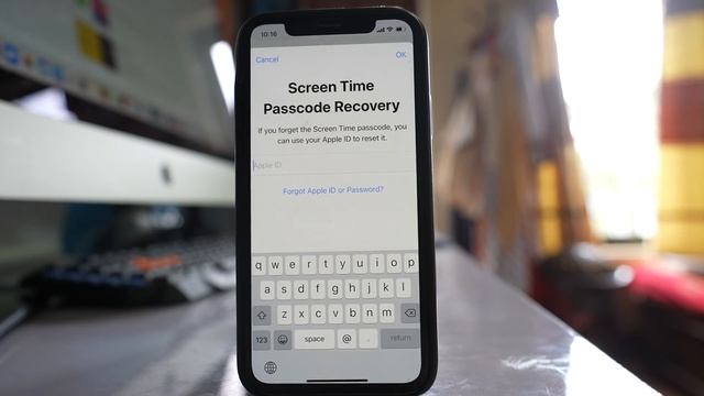 How to hide apps from App library in iPhone | How to unhide apps in App library (2022) смотреть онлайн