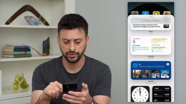 How To Add A Battery Widget On iPhone смотреть онлайн
