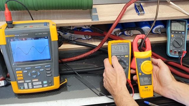 Замер мощности усилителя Skar Audio SK-2500.1D смотреть онлайн