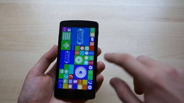 Android 4.4 KitKat "Easter Egg" animation on the Nexus 5 смотреть онлайн