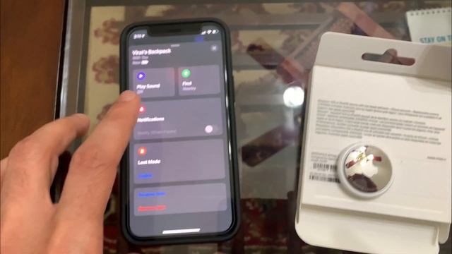 Apple AirTag Unboxing and Tile Comparison смотреть онлайн