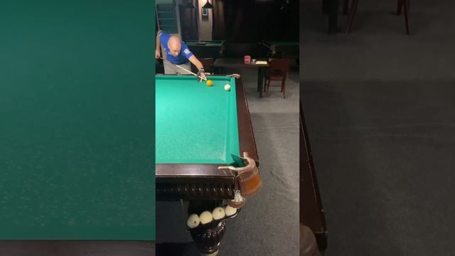 Сложный свояк в угловую лузу / Русский бильярд смотреть онлайн