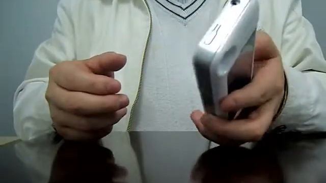 features of iphone4 solar battery cover.mp4 смотреть онлайн