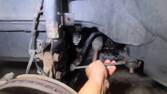 HOW TO REPLACE SWAY BAR LINK 2007-2017 JEEP COMPASS смотреть онлайн