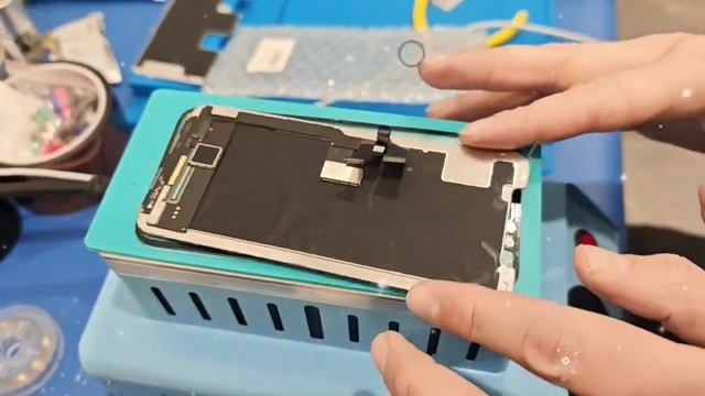Переклейка iPhone X смотреть онлайн