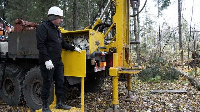Курс: "Бурение ИГС на буровой установке УРБ 2А2". 5-Работа с органами управления. смотреть онлайн