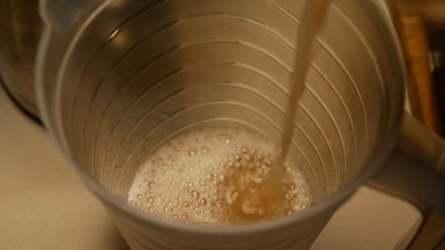 SHORT VLOG!!! | APPLE JUICE HARVEST!!! смотреть онлайн