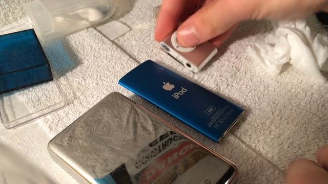 eBay iPods (feat. Dave 4th Gen Photo) смотреть онлайн