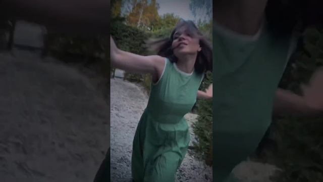 Ну просто Алиса в стране чудес! Прекрасная Марина!🤗 смотреть онлайн