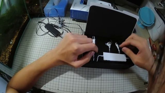 QuietComfort 20 Acoustic Noise Cancelling headphones Apple 製品対応モデル смотреть онлайн