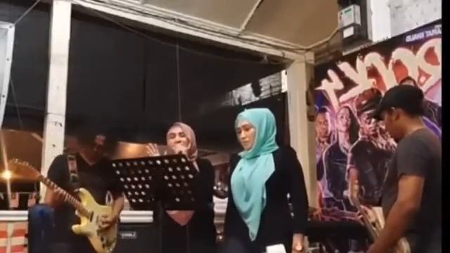 Di mana kan Ku cari ganti 😭 смотреть онлайн