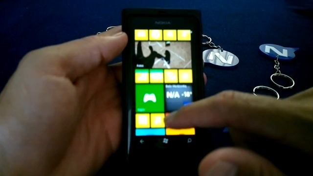 Windows Phone 7.8 no Nokia Lumia 800 by Nokiatividade смотреть онлайн