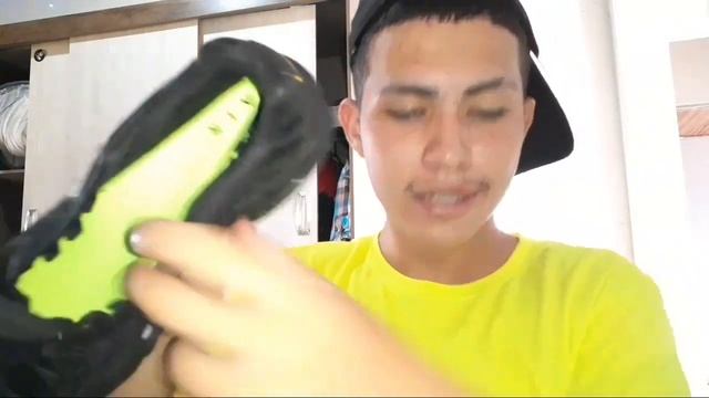 COMPREI UM TÊNIS AIR MAX TN PLUS DA SHOPEE !! * me arrependi? *🤔 смотреть онлайн