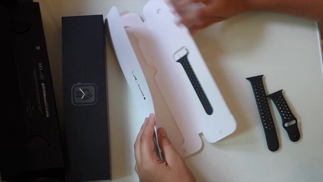 Apple Watch Series 4 44mm Nike Edition Unboxing And Review