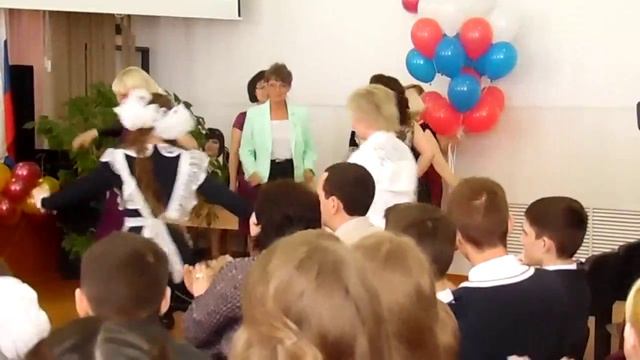 Выпускной 11 класса в 8 школе смотреть онлайн