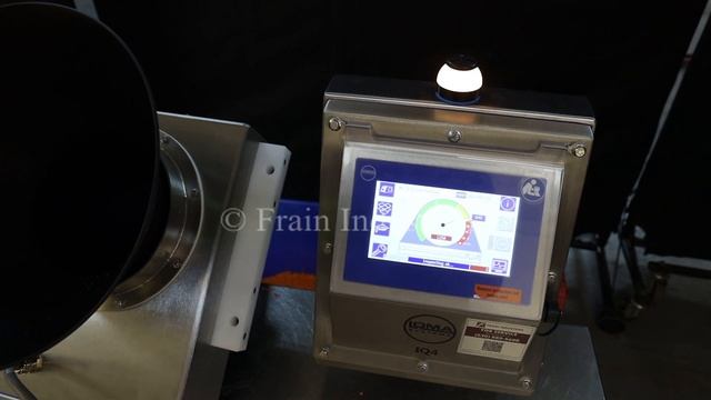 Loma IQ4 WAFERTHIN Metal Detector Demonstration