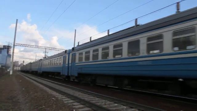 Электропоезд ЭД9М 2 смотреть онлайн