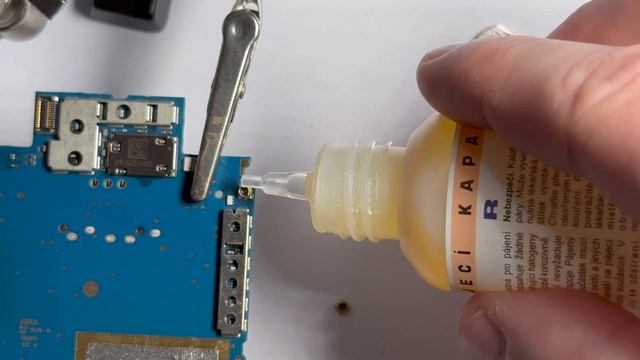 Apple iPhone 16GB antenna connector desoldering смотреть онлайн
