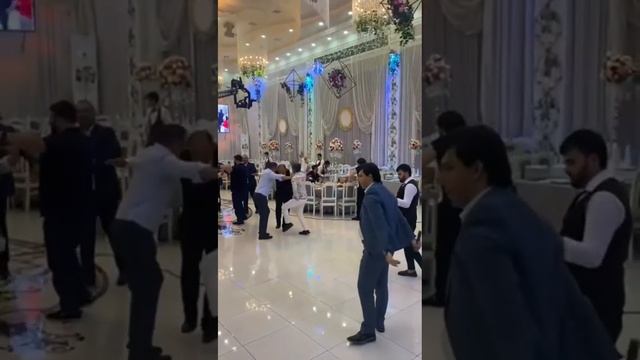 Yeni Mahnilar, Siyavus Quluzade –  Ceyran Amandi Ceyran Əlaqə Tel: 055 790 65 07