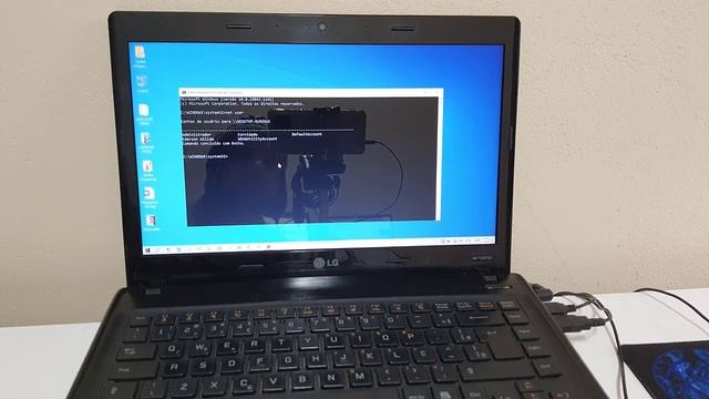 COMO DESATIVAR (OCULTAR) CONTA ADMINISTRADOR NO SISTEMA WINDOWS 10 PELO PROMPT DE COMANDO смотреть онлайн