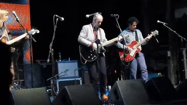 The Vaselines - Lovecraft (Live 9/3/2012)