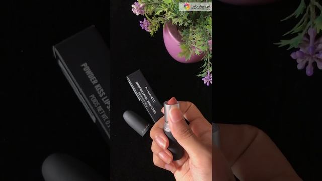M·A·C Powder Kiss Lipstick Trio смотреть онлайн