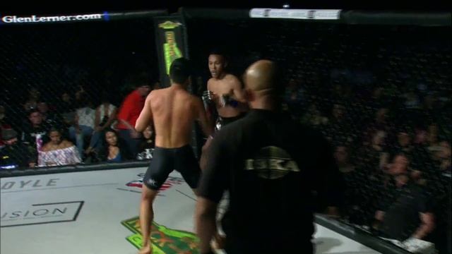 Tuff-N-Uff The Future Stars of MMA Brandon Rios vs John Wang Kim смотреть онлайн