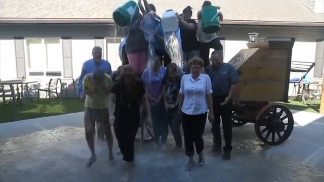 ALS Ice Bucket Challenge - Joseph Creek смотреть онлайн