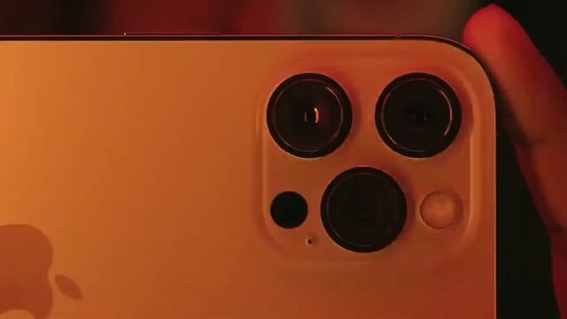 This is iPhone 12 Pro — Apple camera's quality смотреть онлайн