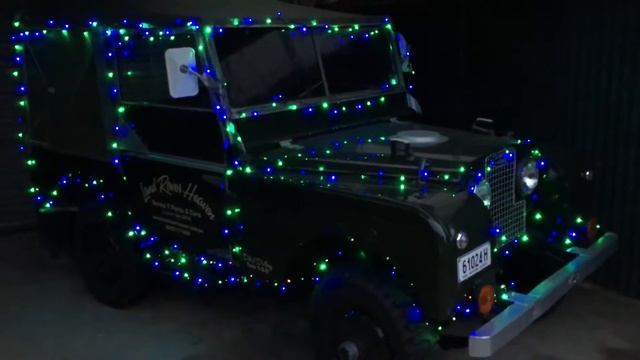 Land Rover for Christmas смотреть онлайн