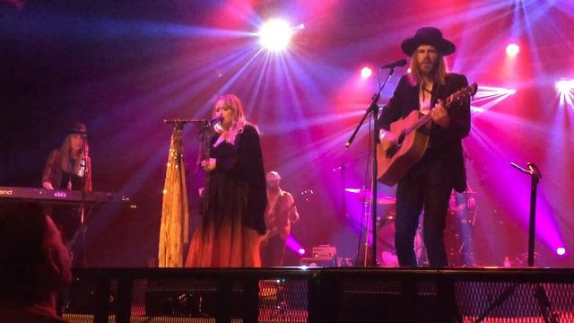 Rumours: A Tribute to Fleetwood Mac - The Chain смотреть онлайн