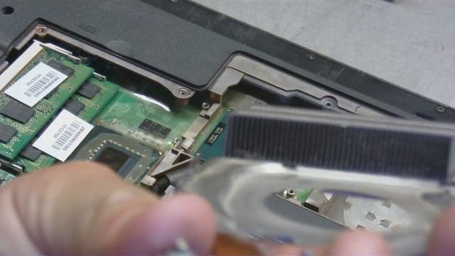 How to clean cooling fan on a gateway computer mMT6730 смотреть онлайн