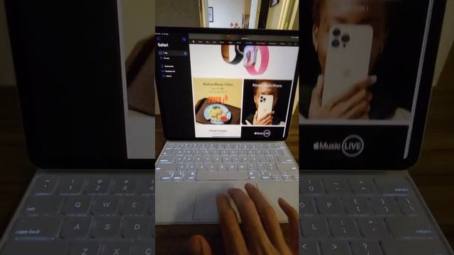 ipad pro 12.9 with Magic Keyboard with backlit | Short Video смотреть онлайн