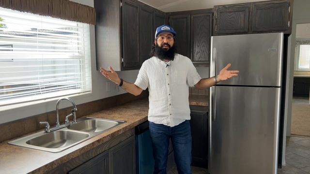 Solitaire Homes GKU378 Titanium Full Tour | Single Wide Manufactured Home | 3 Bed / 2 Bath смотреть онлайн