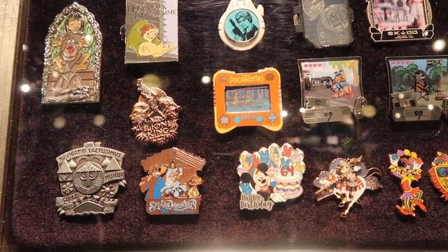 The Ultimate Disneyland Park Summer Merchandise Update! Super Merch Search смотреть онлайн