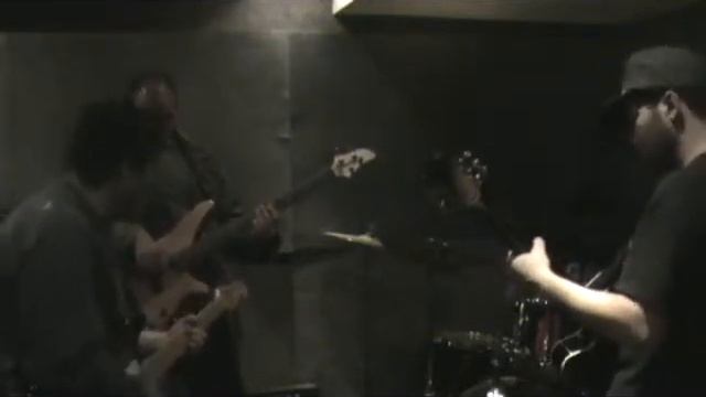 Groove Knock-Out.wmv смотреть онлайн