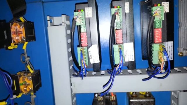 MACH 3 CONTROL 2 смотреть онлайн
