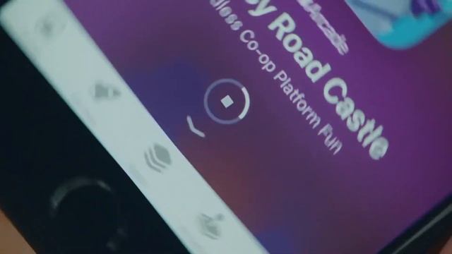 Check Out The New iPhone SE, A15 Bionic смотреть онлайн